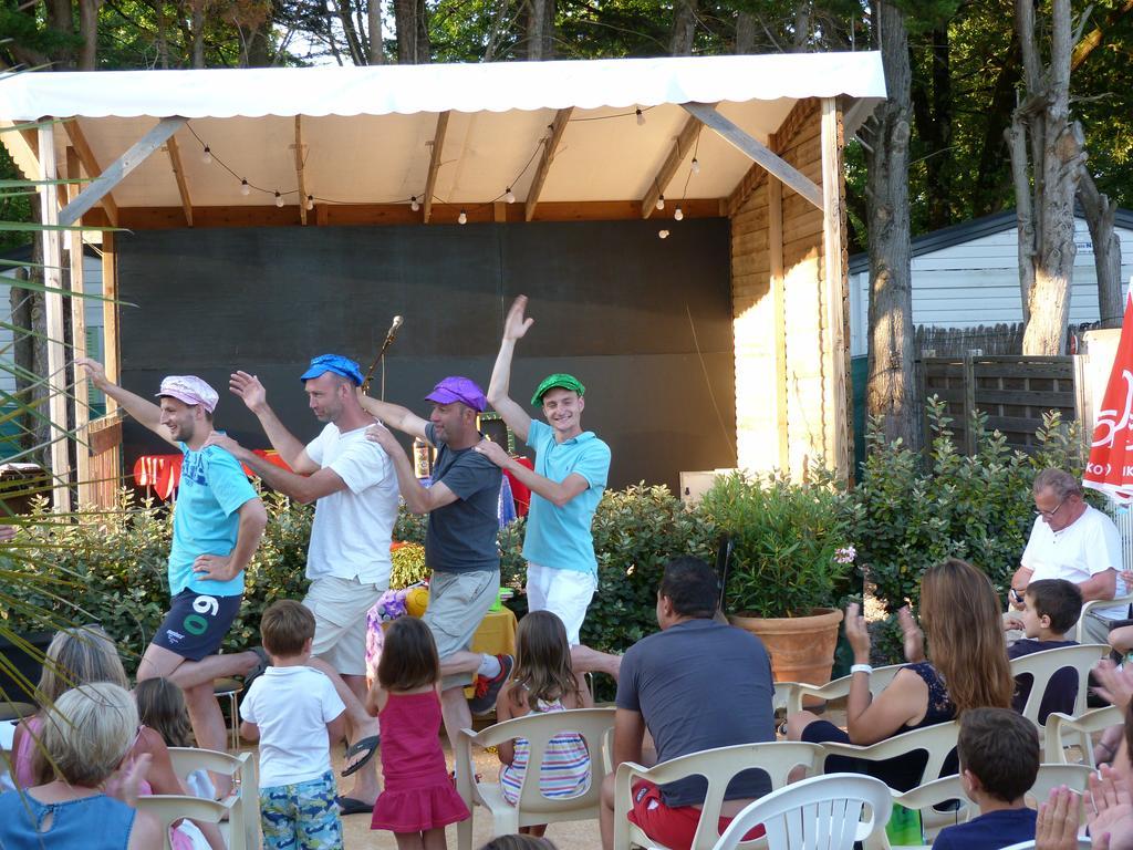 Camping La Maurie Foulerot 外观 照片