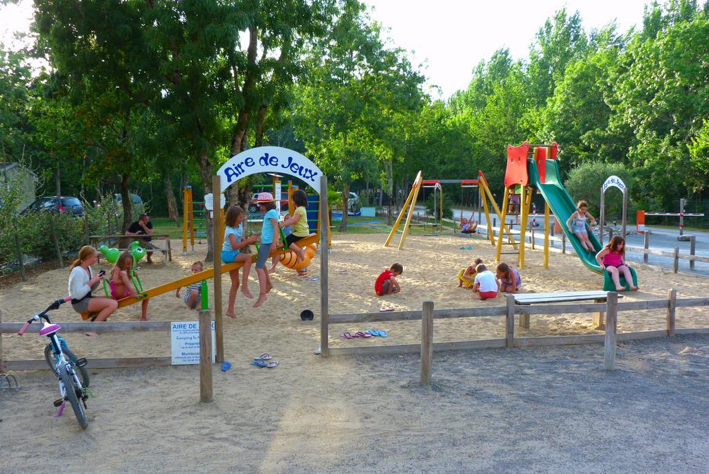 Camping La Maurie Foulerot 外观 照片